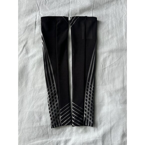 New Balance 2023 Pro Elite Issue Prodigy Racing Arm Black Sleeves Size Small - Picture 4 of 14